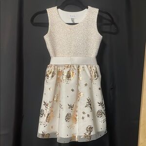 The Children's Place Cream and Gold Floral Dress Sz 7/8 NWOT